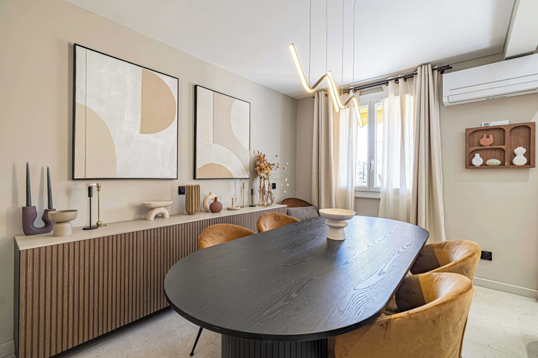 Dining 5, Sublime Haussmannian Apartment, Alpes-Maritimes