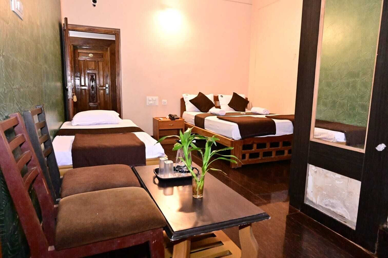 Sport & Beauty, JAYA PARADISE Murdeswar, Uttara Kannada