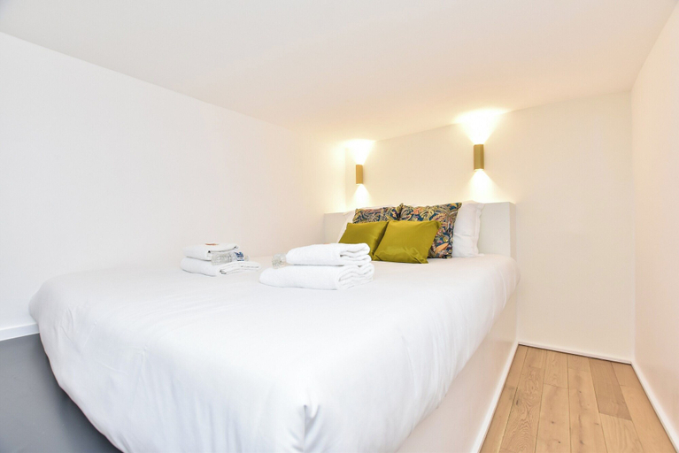 Others 2, Luxurious Apartment - 6P- Madeleine/st Honore - 1D, Paris
