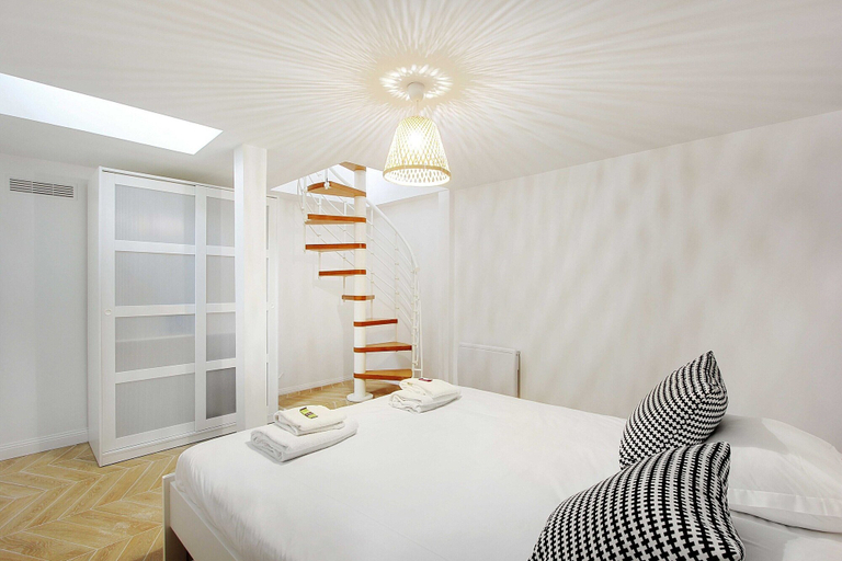 Bedroom 3, Modern apartment - 1BR/4P - Roquette, Paris