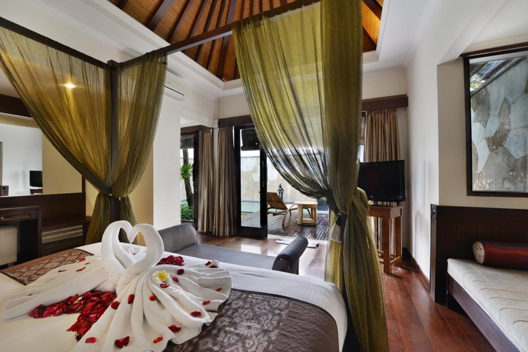 Bedroom 30