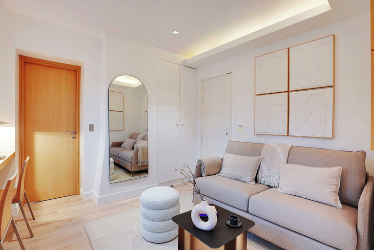 Others 4, Magnificent apartment - 1BR 4P - Arc de Triomphe, Paris