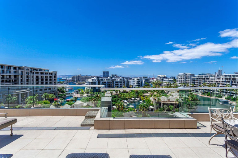 Room 2, The Marina Family Penthouse - 609, City of Cape Town