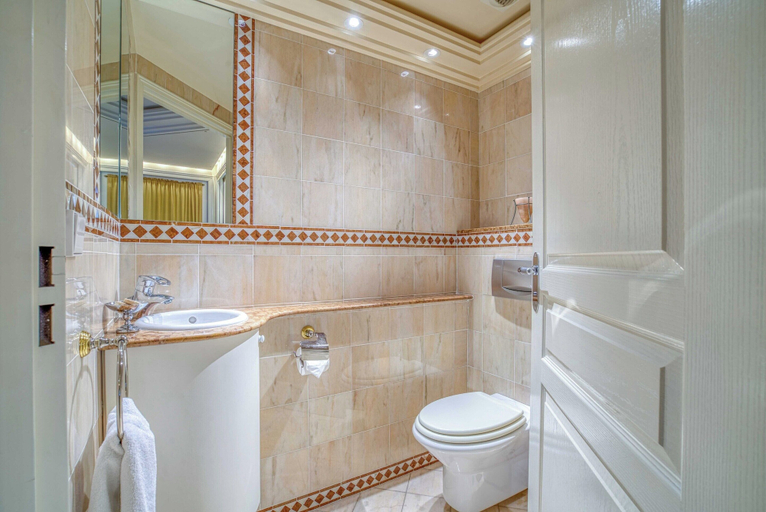 Bathroom 4, Apartment 60sqm on the Croisette - Balcony With sea View, Alpes-Maritimes