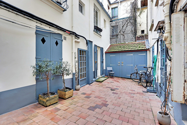 Exterior, Spacious Studio in Cute Neighborhood, Paris