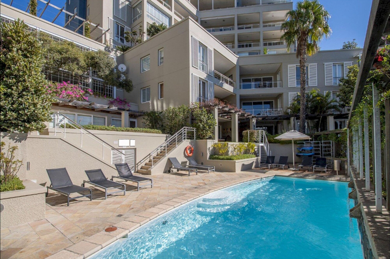Room 4, The Marina Family Penthouse - 609, City of Cape Town