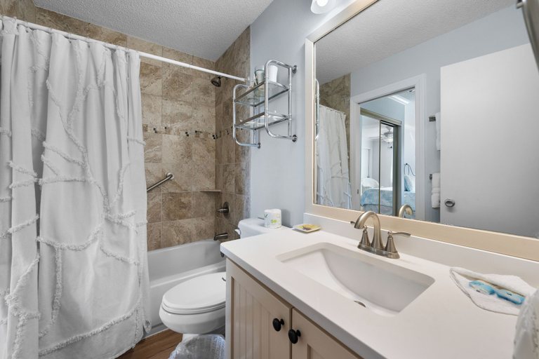 Bathroom 4, Mariner Lakes Condos, Baldwin
