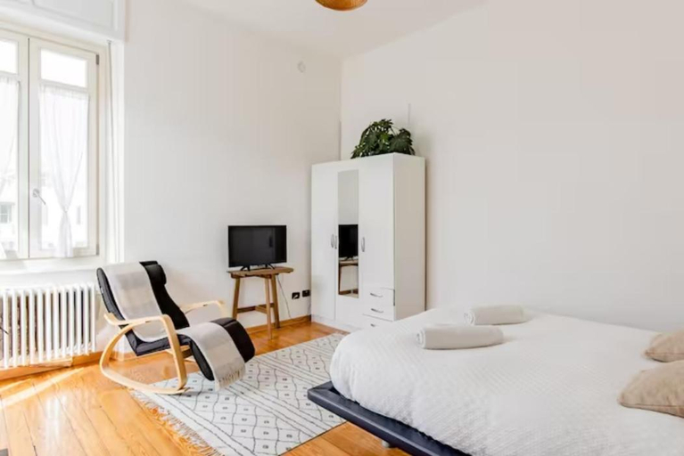 Others 2, Bed&Bra, Cuneo