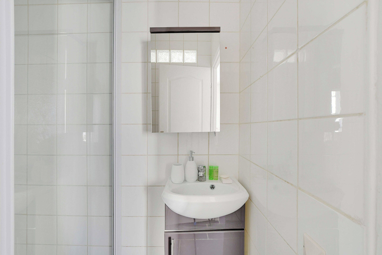 Bathroom 2, Cosy Studio - 2P - Pantin/edouard Vaillant, Seine-Saint-Denis