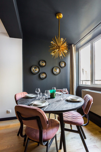 Dining, Modern Apartment - 2br/4p - Faubourg-du-roule, Paris