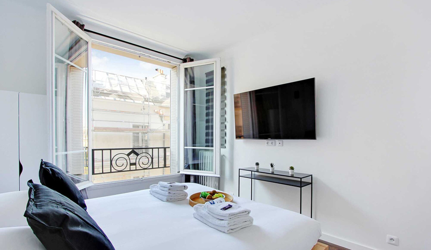 Bedroom 3, Charming apartment - 1BR/4P - Place des Vosges, Paris