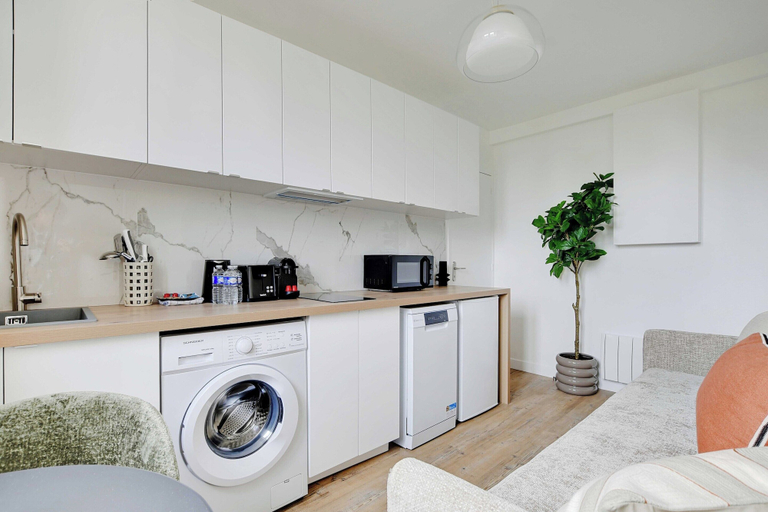 Private kitchen 2, Cosy Apartment -1bdr/3p - Ivry-sur-seine, Val-de-Marne