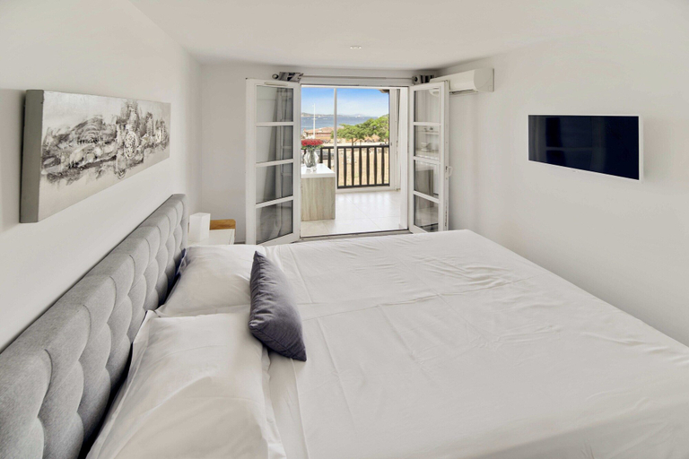 Room 2, Beautiful Flat With sea View - 4P - Gassin, Var