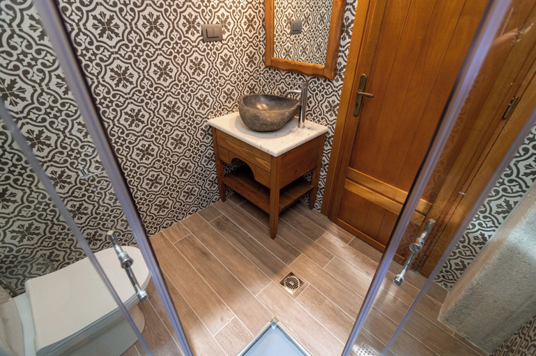 Bathroom 3, Nostos Country House, Thessaly