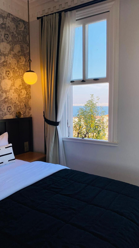 Bedroom 3, Mansion Milia, Adalar