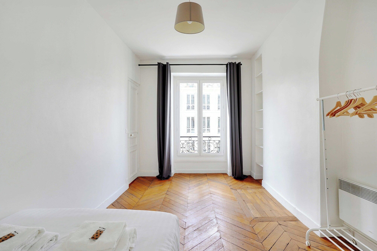 Room 5, Superb Flat -2br/6p- Rue Reaumur/bonne-nouvelle, Paris