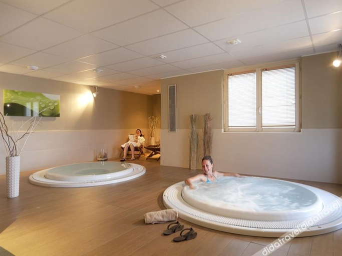 Bathroom, SOWELL HÔTELS Mont Blanc & SPA, Haute-Savoie
