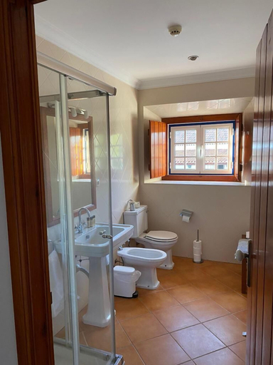 Bathroom 4, Quinta dos Anjos, Santarém