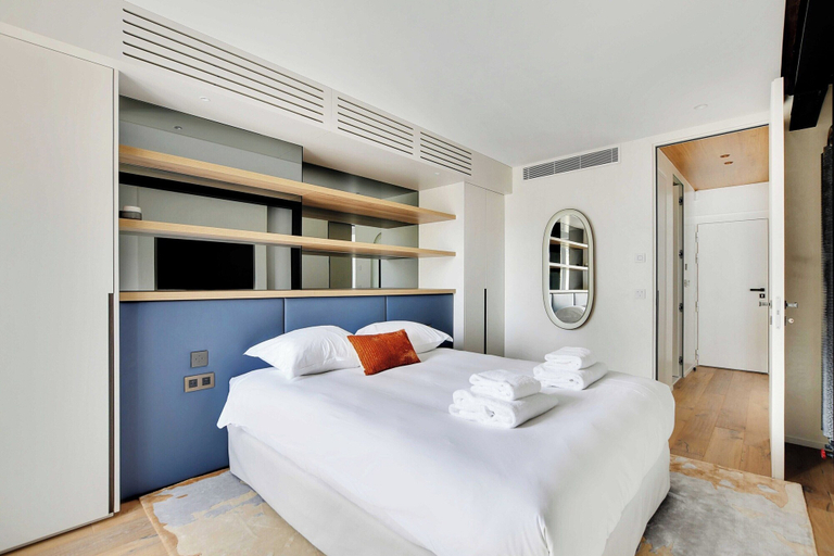 Room 3, Exceptional apt With A/C - 2bd/4p - Parc Monceau, Paris