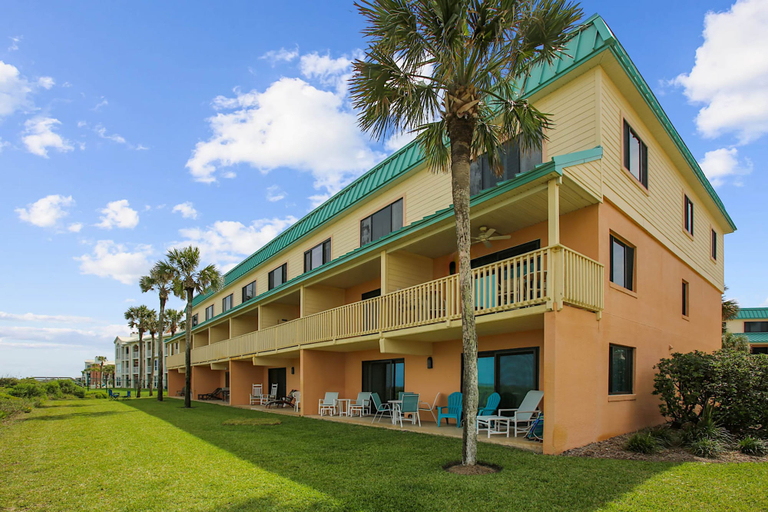Room 3, 30 Off Monthly Free Tickets on Short Stays, Saint Johns
