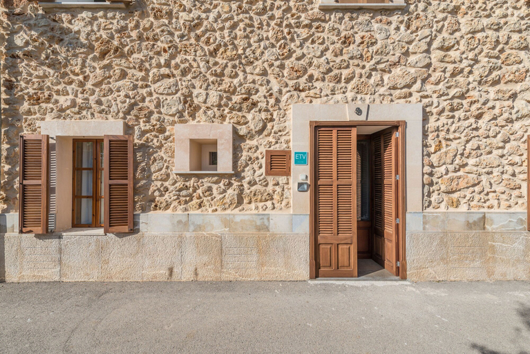 Others 4, Can Jaume Fuster in Buger, Baleares