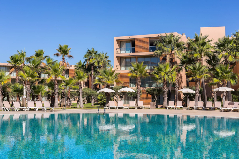Room 5, 50, Albufeira