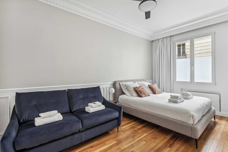 Room 4, Elegant Apartment -1br/6p - Arc de Triomphe, Paris