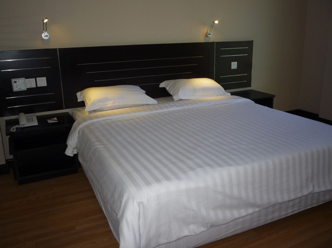 Bedroom 2, Labuk Hotel, Sandakan