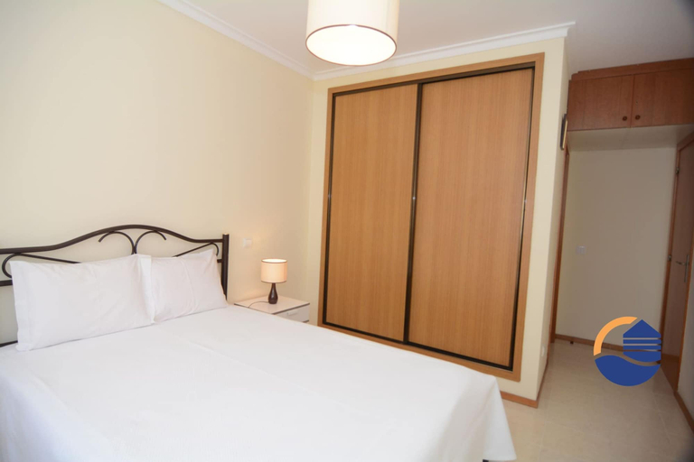 Room 4, 39, Portimão