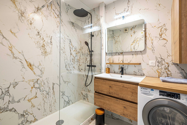 Bathroom 4, Comfort and Serenity With A/c, Parking and Balcony, Alpes-Maritimes