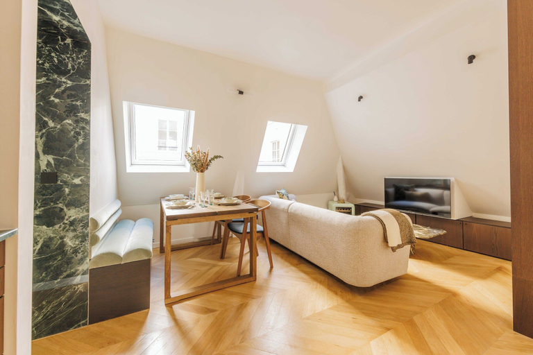 Others 5, Classy apartment St Honore - Louvre, Paris