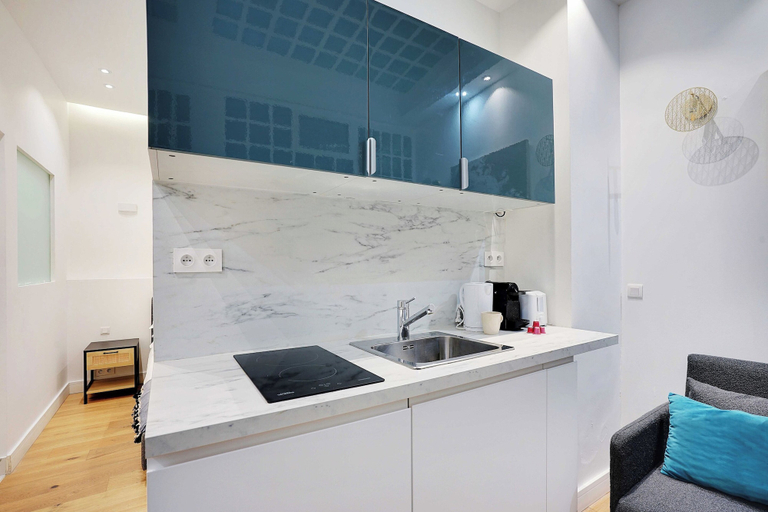 Others 5, Apartment for 4 people in Bastille, Paris