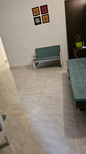 Others 4, Royal Stay, Thrissur