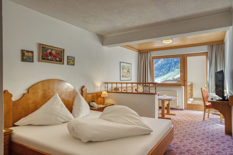 Bedroom 4, Hotel Klausnerhof, Schwaz