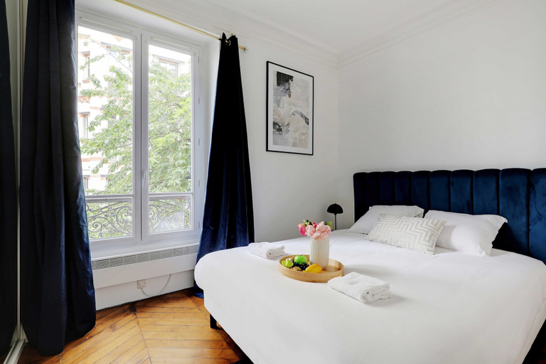 Room 2, Magnificent Apartment - 1br/4p - Batignolles, Paris