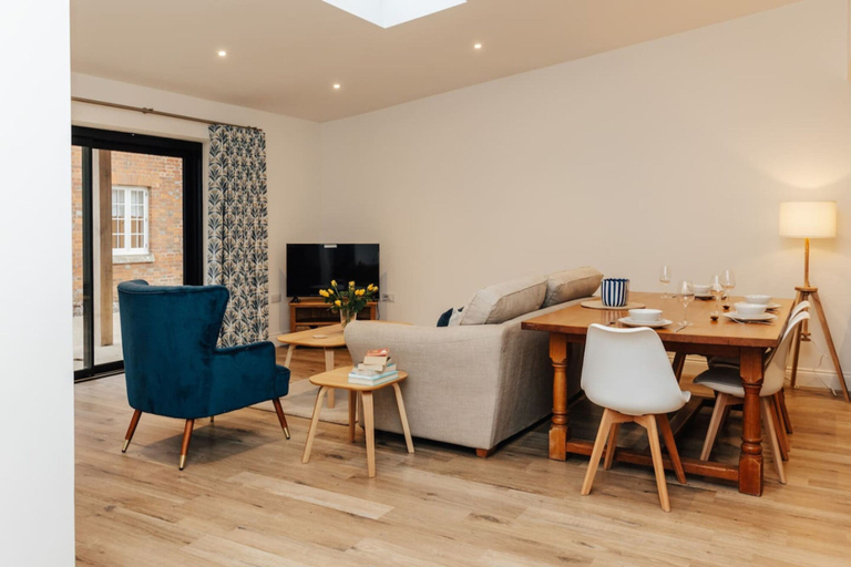 Room 3, Cart Shed 2 - From 140 Per Night, Oxfordshire