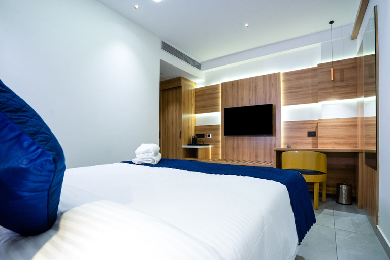 Bedroom 3, Blue Moon, Alappuzha