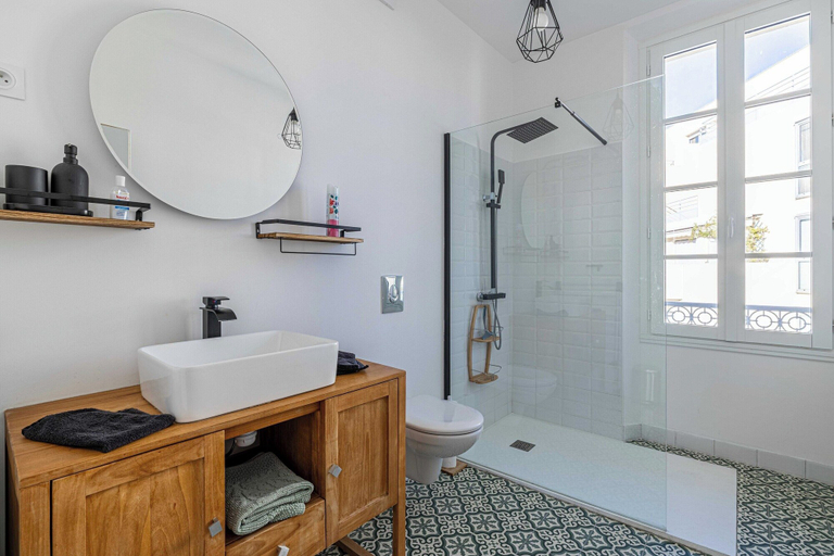 Bathroom, Sublime 1br/2p - Cannes Palais des Festivals, Alpes-Maritimes