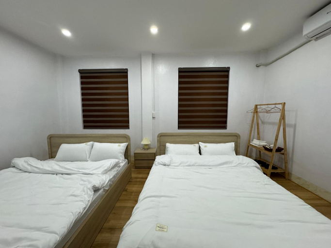 Bedroom 30