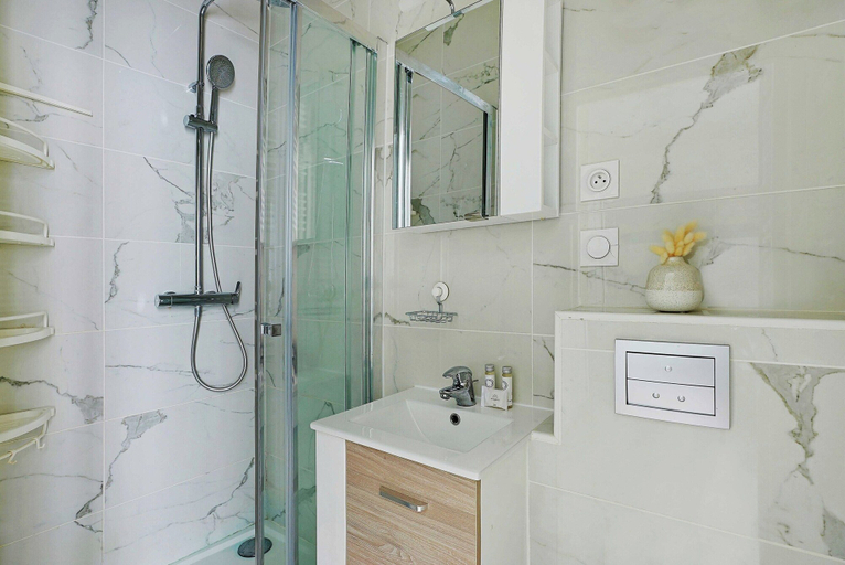 Bathroom, Comfortable studio - 2P - Necker, Paris