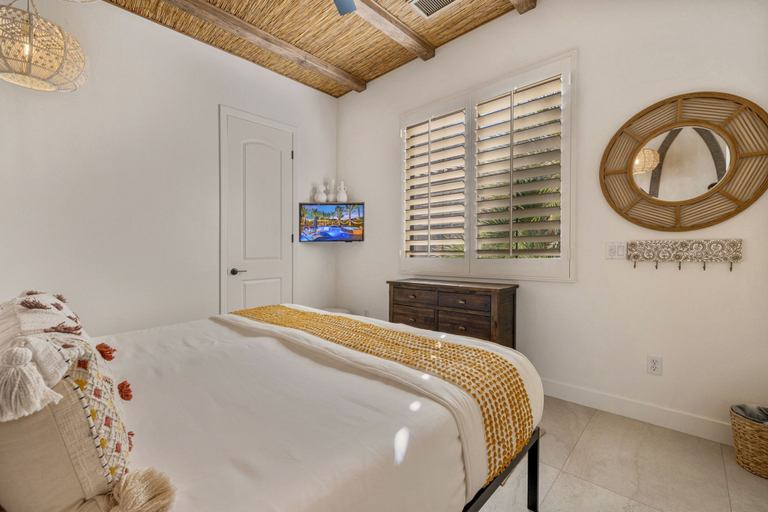 Room 2, Luxe Villa Tulum in Indio, Riverside