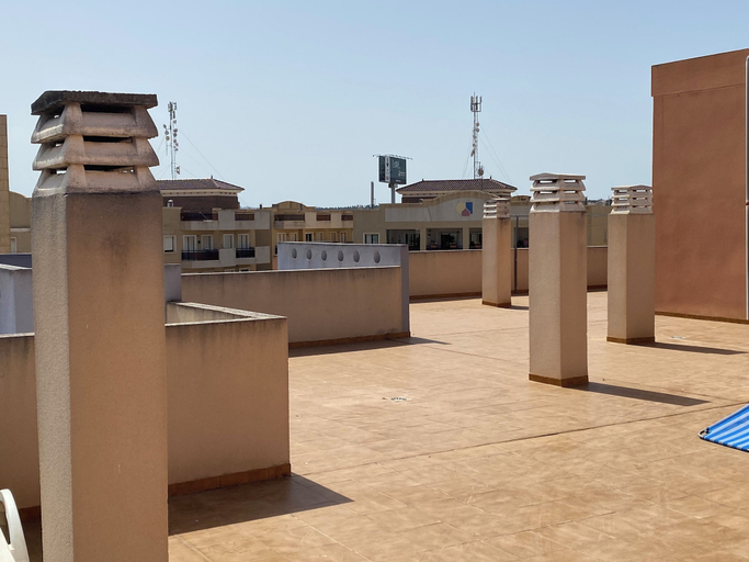 Property grounds, Apt - Sleeps 4 - Balcony - Communal Pool, Alicante