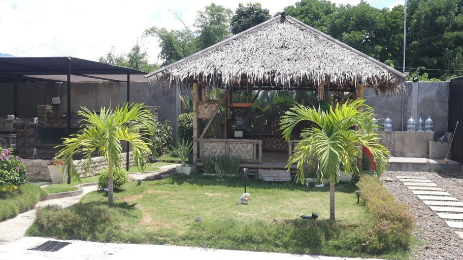 Villa DGallery Countryside by SimplyHomy, Garut
