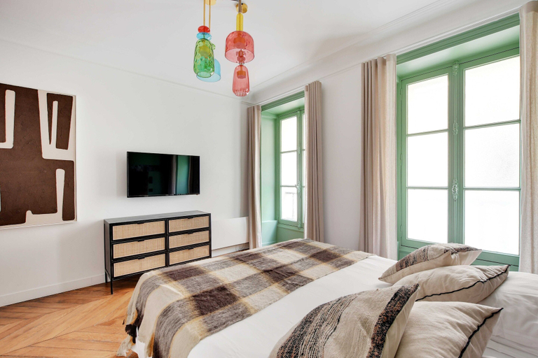 Room 4, Parisian Luxury & Charm With A/C - St Germain, Paris