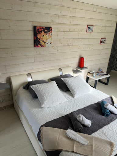 Bedroom 11