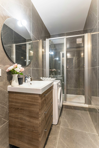 Bathroom 4, Charming Apartment - 2br/4p - Bonne-nouvelle, Paris