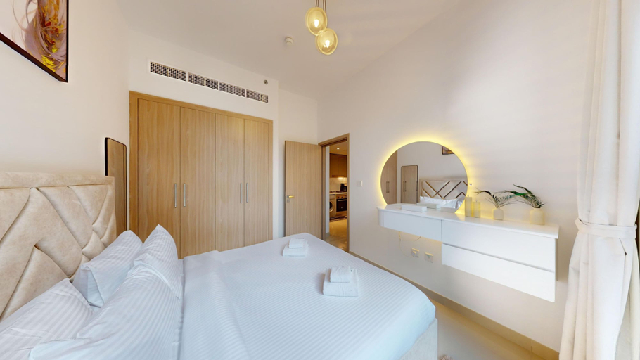 Room 4, Al Meydan - Azizi Gardens 201, Dubai
