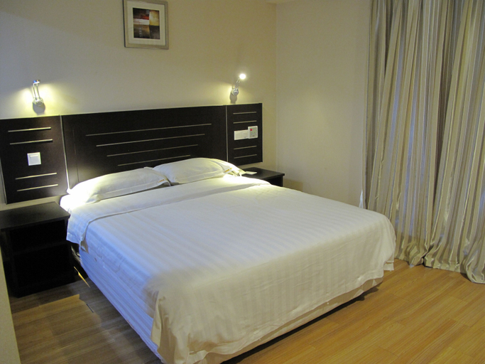Bedroom 3, Labuk Hotel, Sandakan