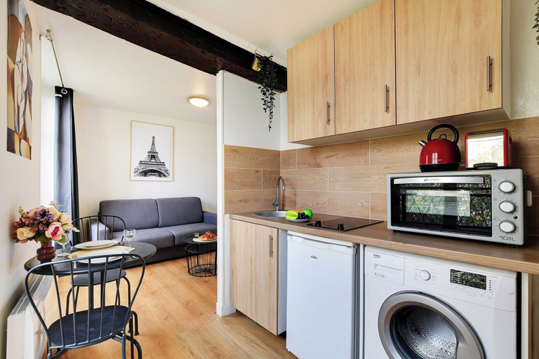 Others 4, Amazing Studio in the heart of the Marais, Paris