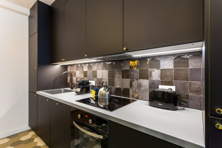 Private kitchen 2, Charming Flat - 2bd/8p - Charonne/bastille, Paris